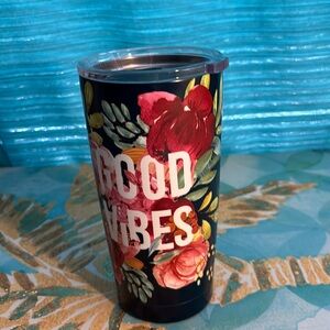 Good Vibes Floral Tumbler with Lid 12 Hour Hot 24 Cold Navy Blue NWT